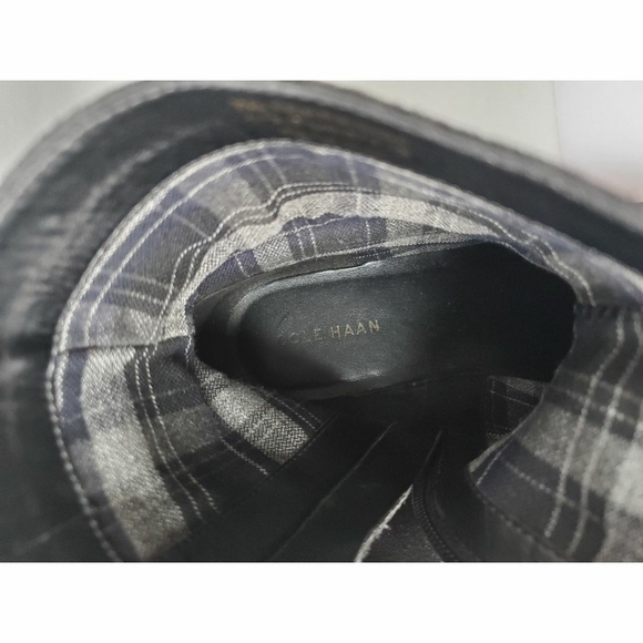 Cole hann suede Ankle boot Women's size 7B - Picture 2 of 6